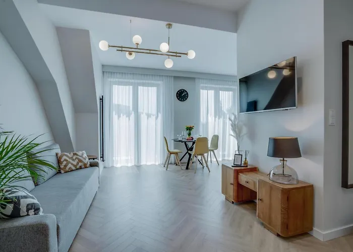 Apartament W Sercu Wroclawia, Garaz, 5Min Do Rynku